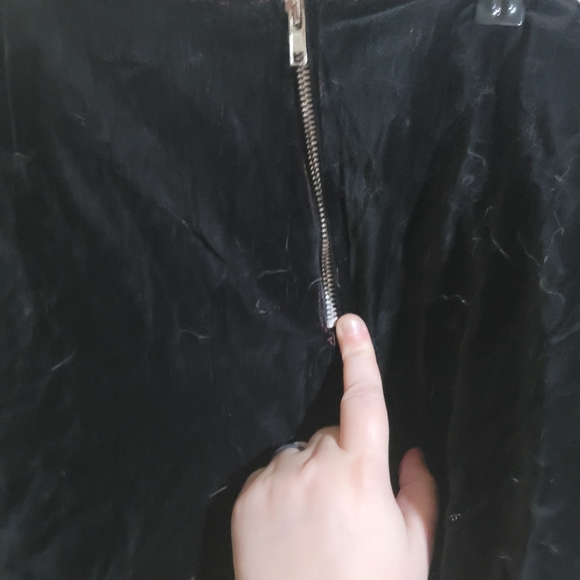 BLACK Plus size 26 velvet Tripp NYC Skirt - Picture 4 of 5
